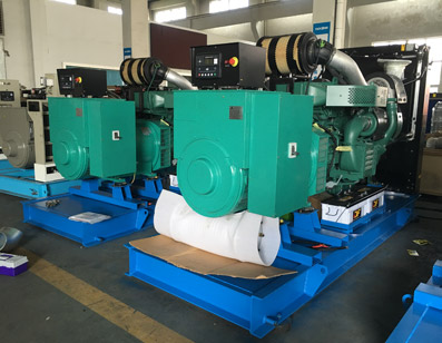 柴油發(fā)電機電壓調(diào)節(jié)器與設備穩(wěn)壓器一樣嗎？